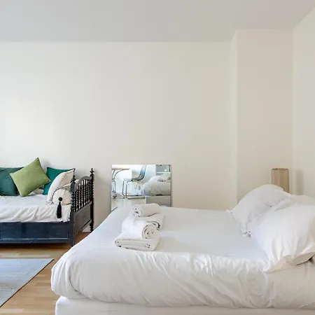 Dames - Lumineux Gare Saint-lazare Apartment